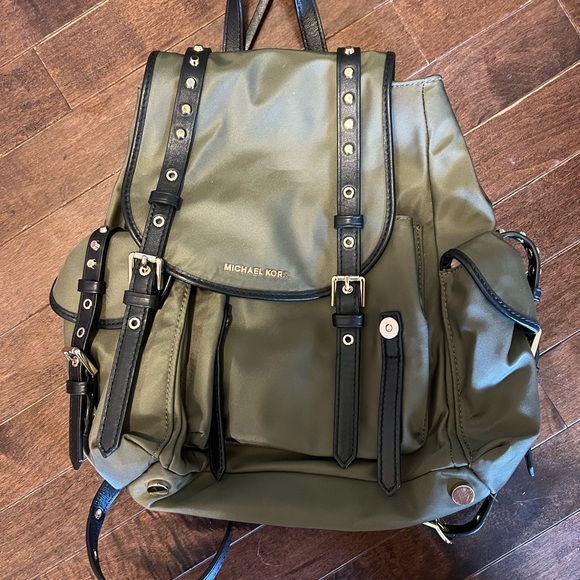 MK Backpack - Picture 2 of 6